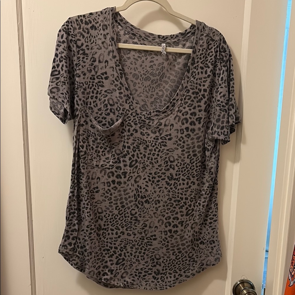 Z Supply Gray Sleeve T-Shirt